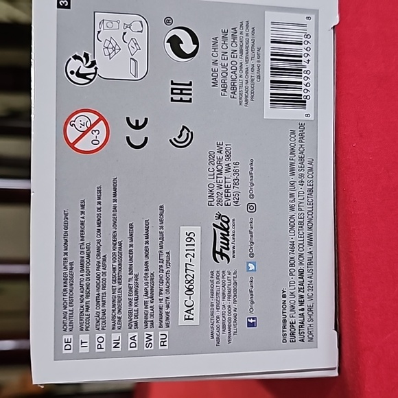 NIB FUNKO POP EDWARD SCISSORHANDS #980 - Picture 7 of 12